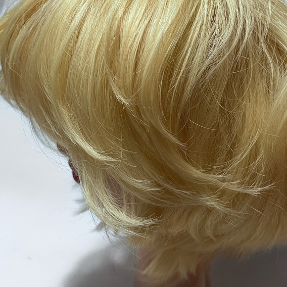 Blonde Wig for Women - Picture 4 of 7
